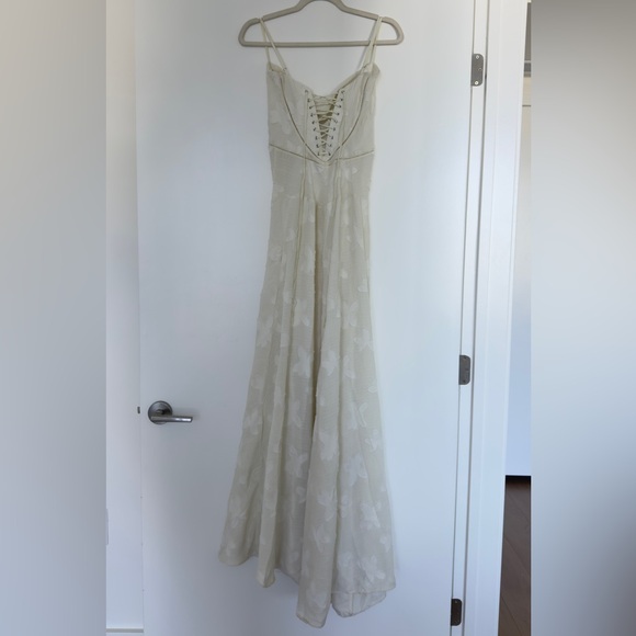 House of CB SEREN Dress - Like New - Picture 4 of 7